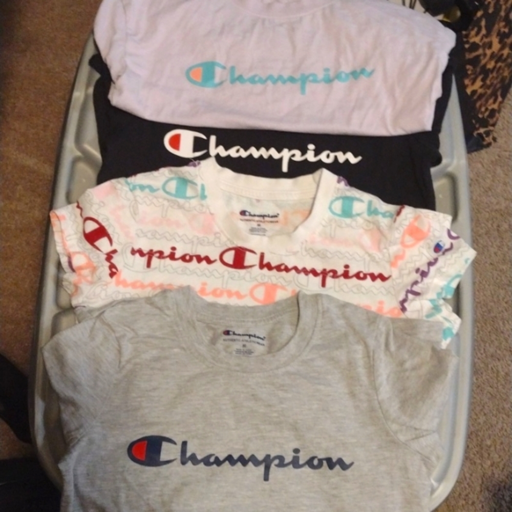 Set  Champion tees